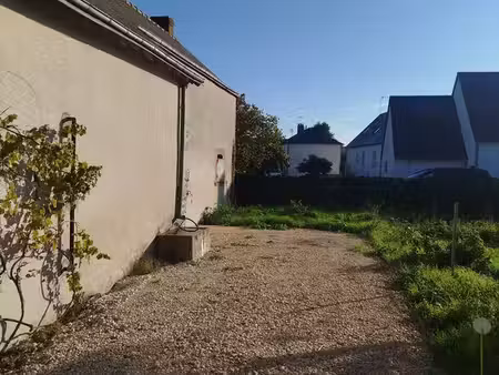 rare à vineuil étable à transformer en logement – viabilisée  accès indépendant  90 m² de 