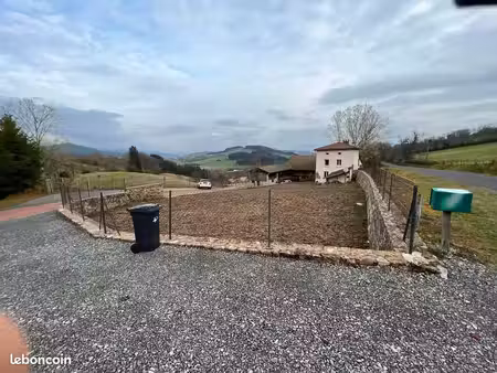 loire 42 maison ferme rénovée 6 hectares non loués attenants