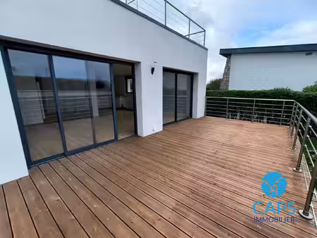 sueperbe t3 rénové avec terrasse  jardin et sous-sol - neuvil