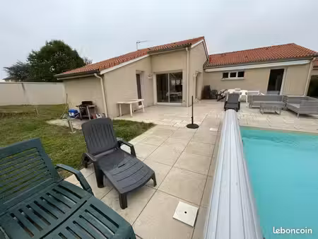 vends maison de plain-pied sur veauche