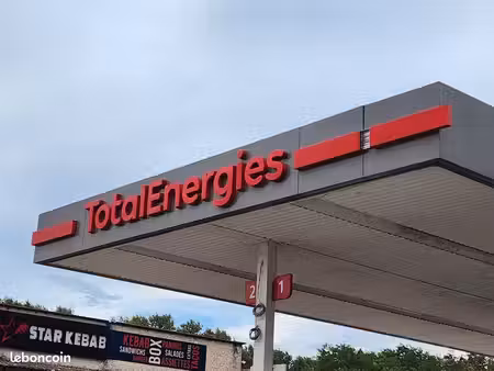 fonds de commerce station-service totalenergies avec boutique