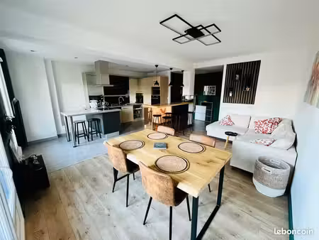 a louer decembre 2026 - t3 meublé 74m2 avec garage pret a habiter