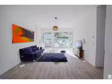 appartement neuf 2 pièce(s) 43.1 m2 + balcon et stationnement