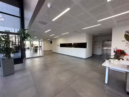location bureaux montevrain 77144 139m²