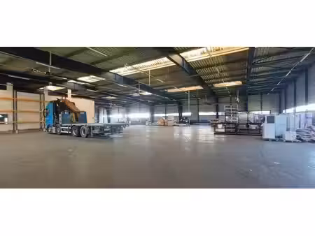 location entrepôt saint vigor d ymonville 76430 2750m²