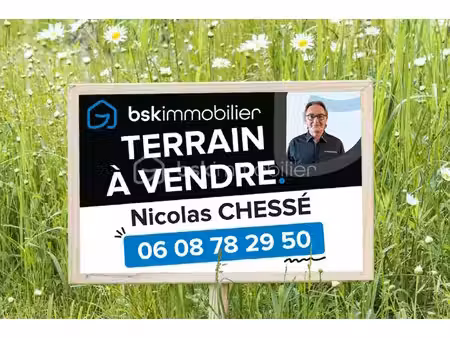 terrain de 1 620 m² à channay-sur-lathan