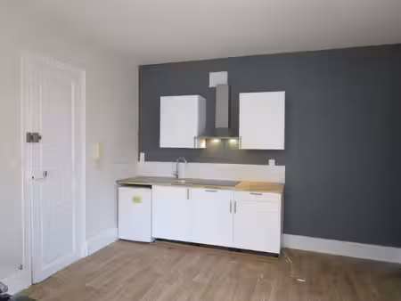 appartement 1 pièces 26 m² à louer poitiers 86000 ? | era immobilier