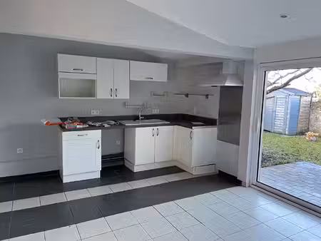maison 4 pièces 97 m² à louer poitiers 86000 ? | era immobilier