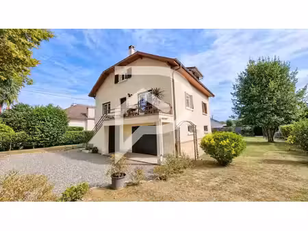 vente maison 6 pièces 136m2 orthez 64300 - 249000 € - surface privée