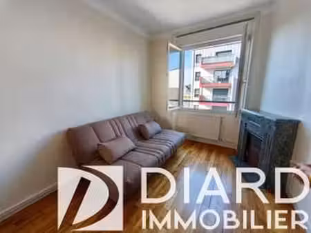 location appartement 2 pièces à fougères (35300) : à louer 2 pièces / 25m² fougères