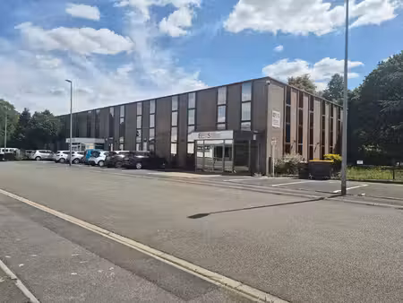 local commercial à louer 340 m² - lens (62) - 2 833€