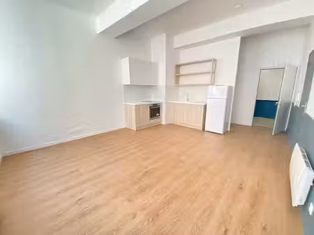 appartement 2 pièces 45 m² à louer saint-quentin 02100 ? | era immobilier