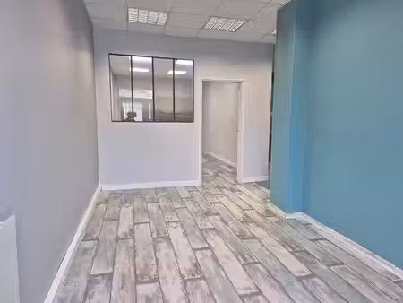 local commercial à louer 140 m² - lens (62) - 1 300€