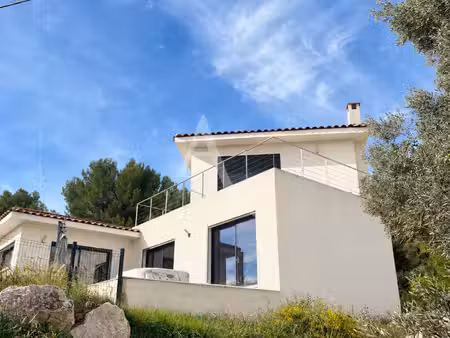 vente maison 5 pièces  149.00m²  istres