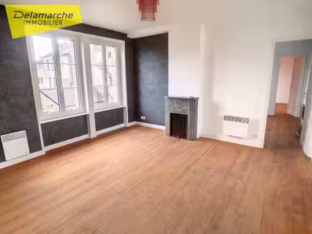 appartement cerences 3 pièce(s)