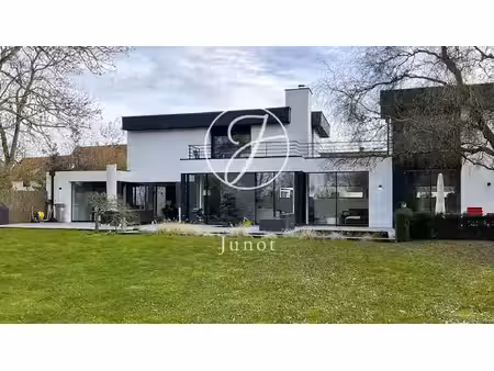 maison genech - 5 chambres - 252m²