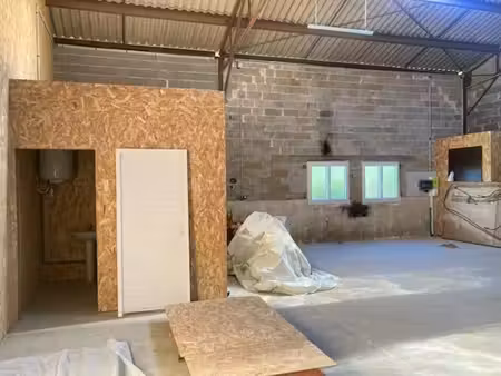 location local d’activités sarliac-sur-l’isle 24420 120m²