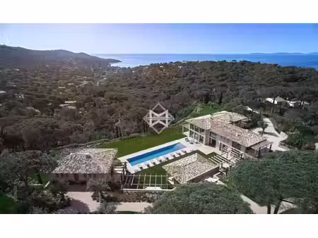 maison la croix-valmer - 11 chambres - 802m²