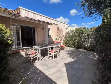 pavillon 3 pièces 'plain-pied'  2x terrasses  cellier et pkg