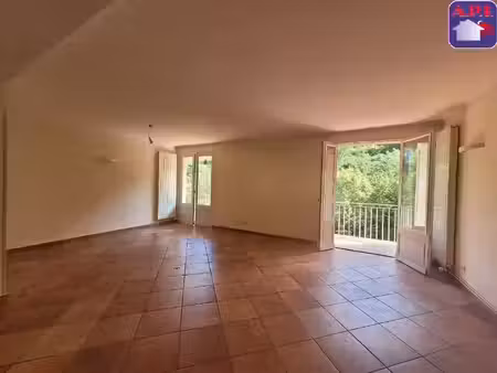 t3 balcon garage cave