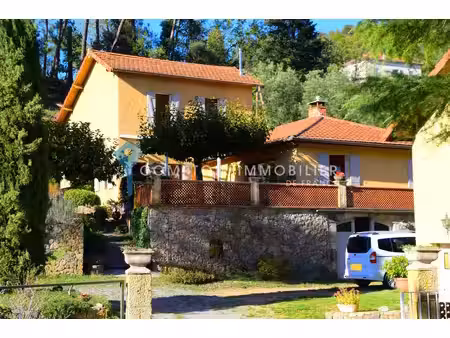 propriete 9pièce(s) 3chambre(s) 155 m² vals-les-bains (07600)
