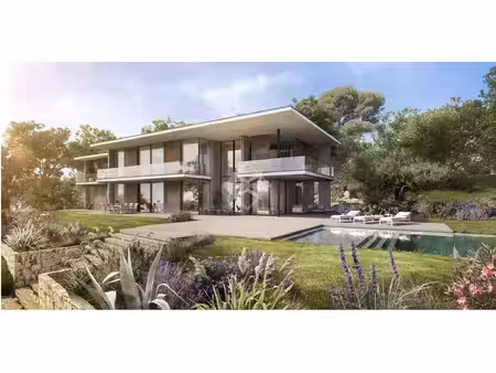 terrain opio - 10540m²