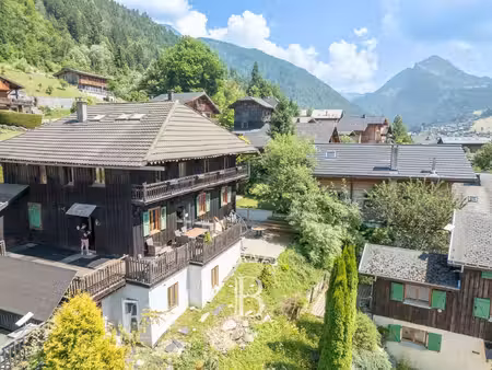 maison montriond - 9 chambres - 262m²