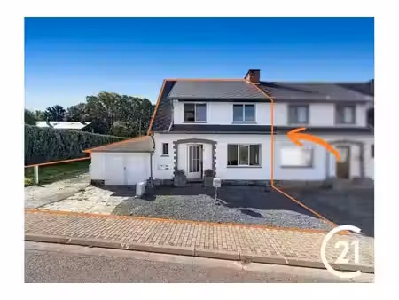 villa à vendre avec garage et terrasse   ciney (vbe81053)