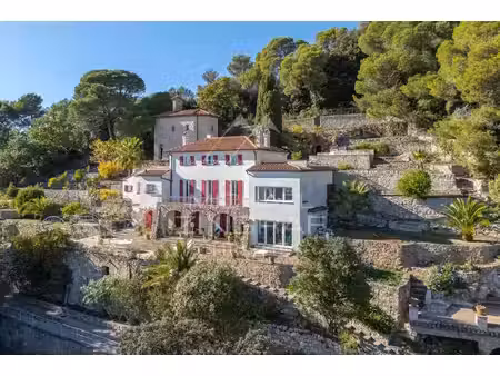 maison avec vue sur mer grasse - 5 chambres - 335m²