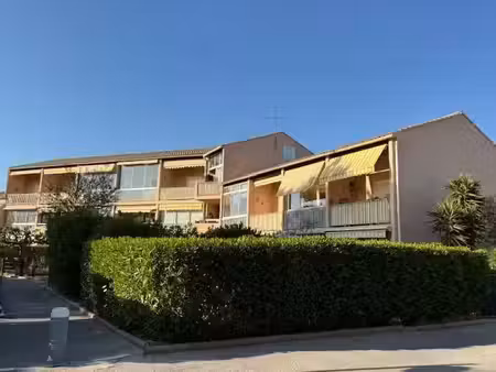 la londe - studio de 19.75 m2 en rez-de-jardin