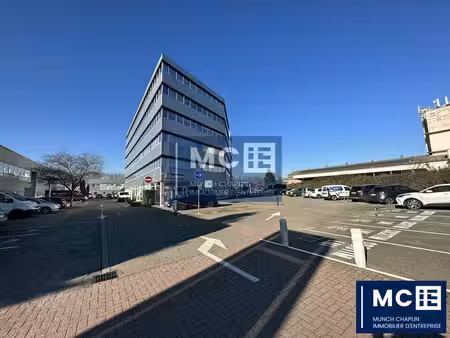 location bureaux 120m²