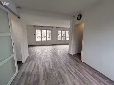 vente appartement 6 pièces 93 m² à saint-quentin (02100)  68 400 €