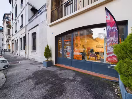 murs commerciaux à vendre à chambéry hyper centre 100m2 divi
