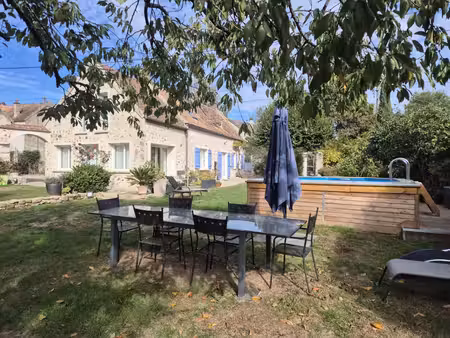 demeure de caractère en pierre avec dépendance et grange