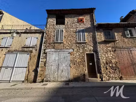 grande maison de village à rénover