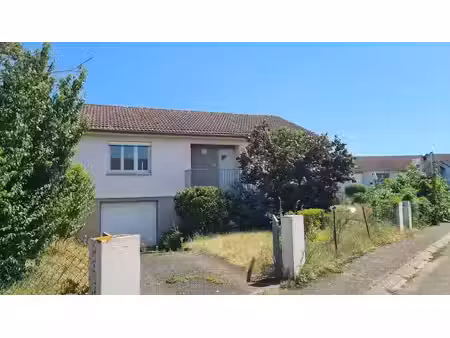 location maison 3 pièces 78 m² à fessenheim (68740)  950 €