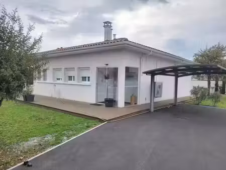 location meublée maison 4 pièces 87.4 m² à marcheprime (33380)  1 245 €