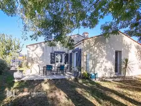 vente maison à givrand (85800) : à vendre / 89m² givrand