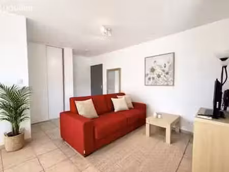 vente appartement 2 pièces piscine à magny-les-hameaux (78114) : à vendre 2 pièces piscine