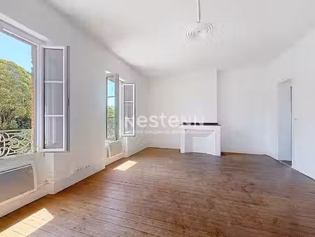 a vendre - muret - appartement de charme 6 pièces de 180 m² au centre de muret.