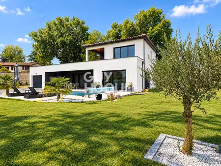 maison à vendre de 5 pièces de 149 m²