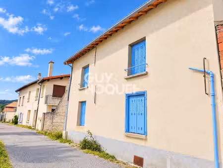 deux maisons individuelles avec cour commune !