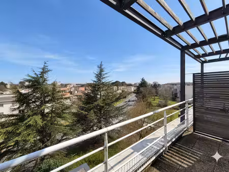 location appartement 4 pièces  81.41m²  gradignan