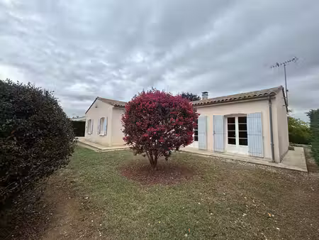 location maison 4 pièces  93.84m²  plassac