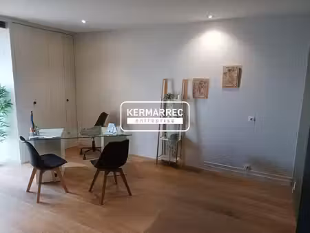location bureaux basse-goulaine 44115 143m²