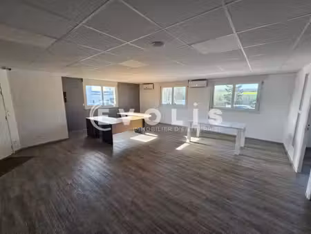 location bureaux egly 91520 97m²