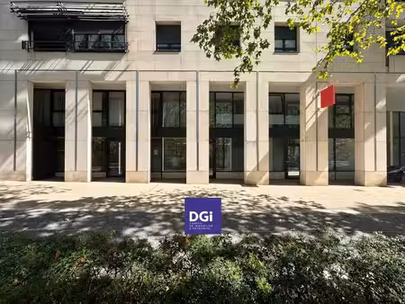 vente bureaux nimes 30900 200m²