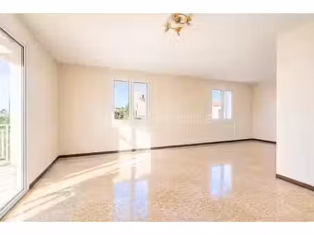 vente maison 4 pièces 79.49 m² à la garde (83130)  499 000 €