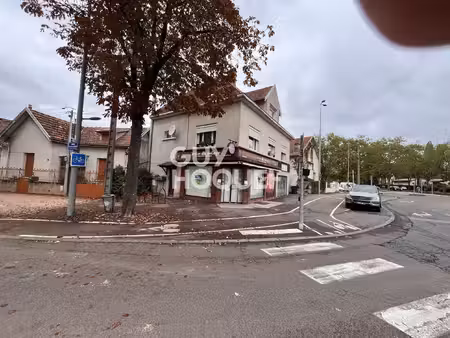 divers à vendre