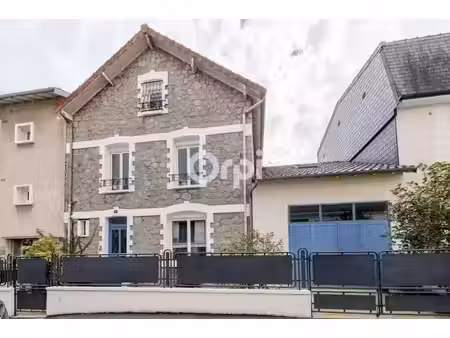 vente maison 6 pièces 216 m² à limoges (87000)  528 000 €